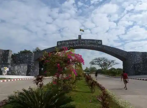 The Naypyidaw Zoological Gardens