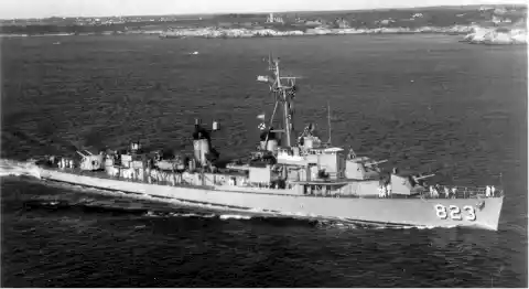 9. USS Samuel B. Roberts DE-413