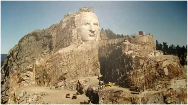 For Over 70 Years The Crazy Horse Memorial Has Been Under Construction, It&#8217;s Still Not Finished