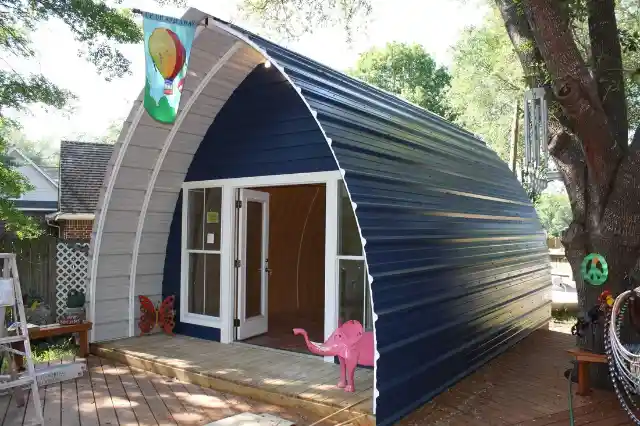 Tiny Arched Cabin