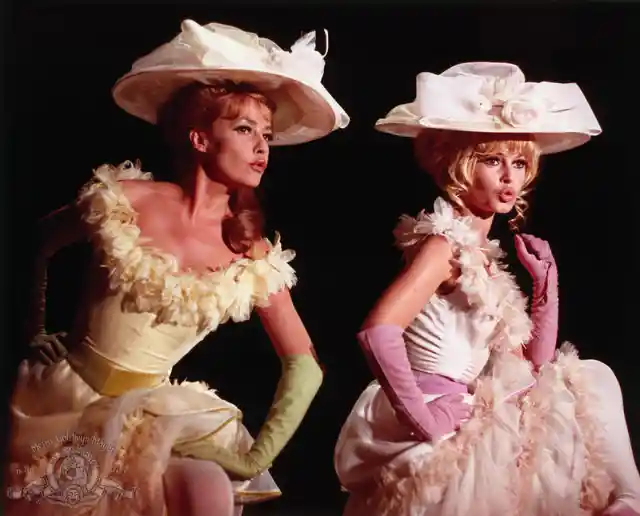 Brigitte Bardot and Jeanne Moreau Get Revolutionary in 'Viva Maria!'