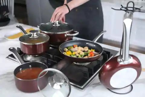 How To Choose Safest Cookware For Healthy Cooking