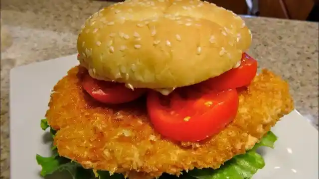 Ebi
Filet-O Burger, Japan