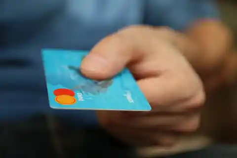 The Credit Card Switcheroo