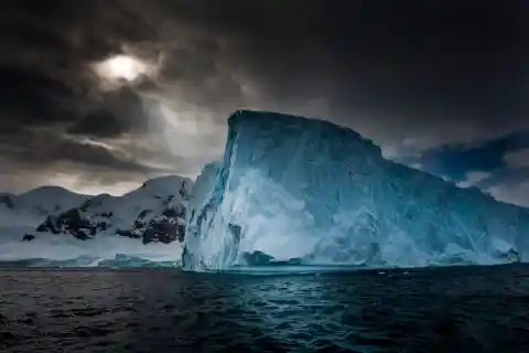 30. Iceberg Warnings Were Abundant