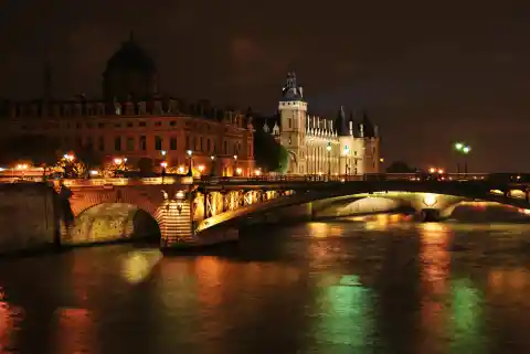 5. Seine
River